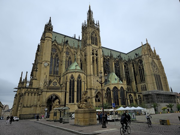 Architectural spots in the world 9