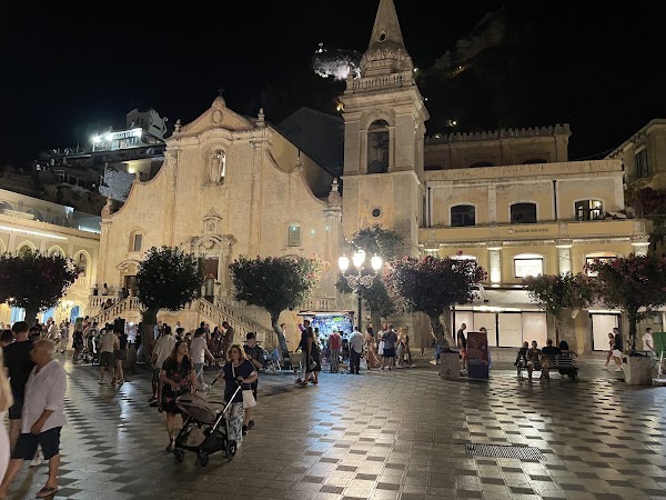 Piazza Duomo 3