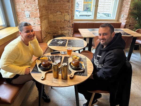 Burger Empire Prague