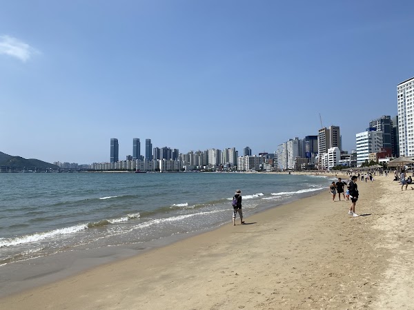 Gwang-an Beach Public Parking Lot