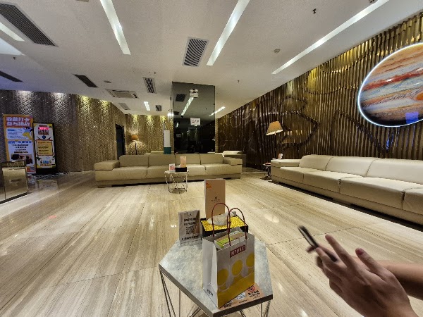 QUEEN'S SPA