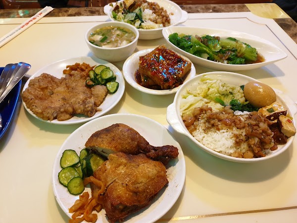 Dong Yi Pork Chop Main Store 4