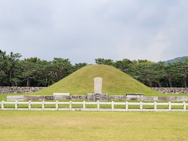 Royal Tomb of King Suro 5