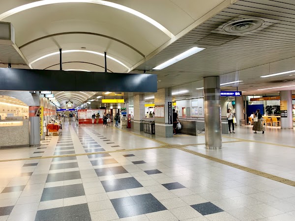 Sanjo Station 1