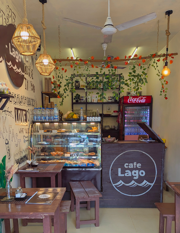 Cafe Lago