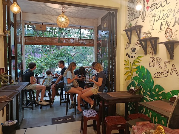 Cafe Lago 4