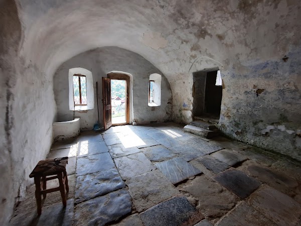 Stone Ravens Monastery 4