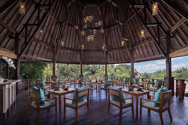 Kepitu Restaurant by The Kayon Valley Resort 1