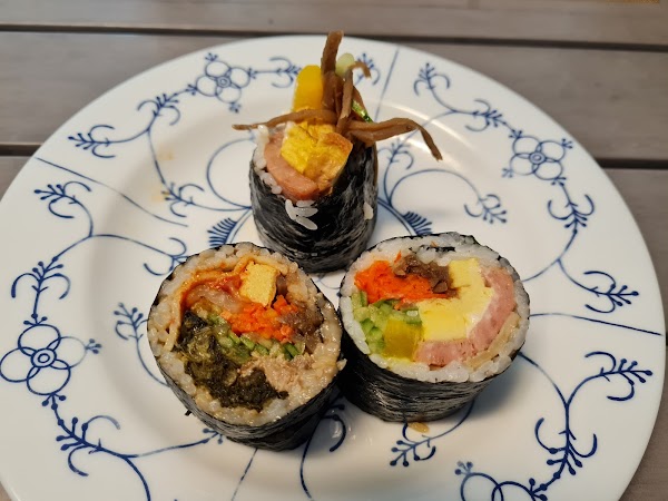 Tong Tong Gimbap 5