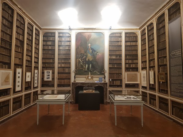 Library Choiseul 5