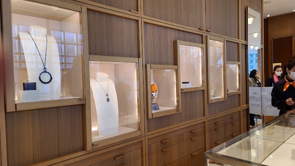 Hermès Ginza 2
