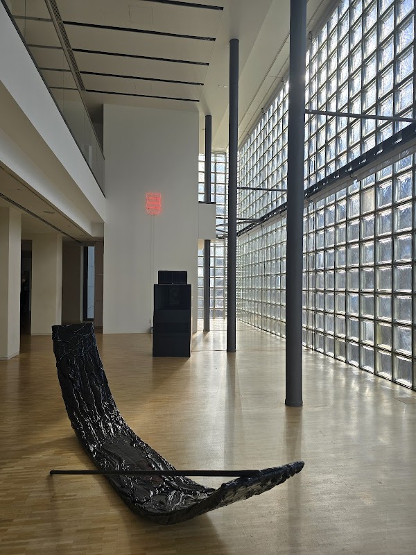 Maison Hermès Le Forum 1
