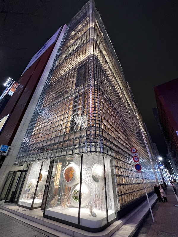 Maison Hermès Le Forum 5