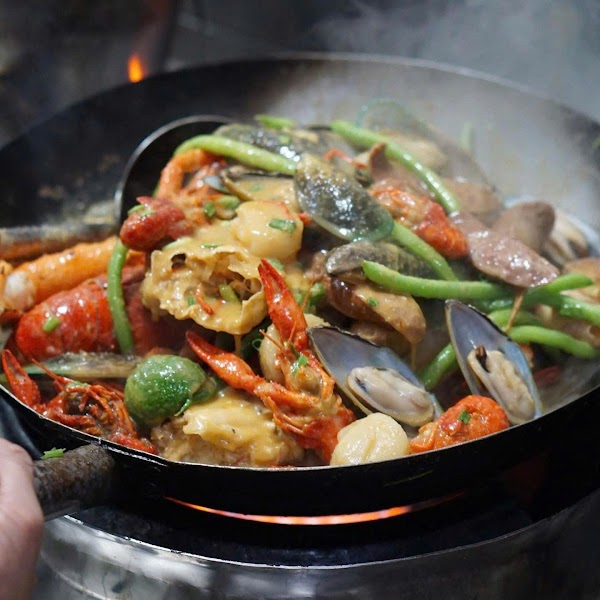Si’s Crab House 5