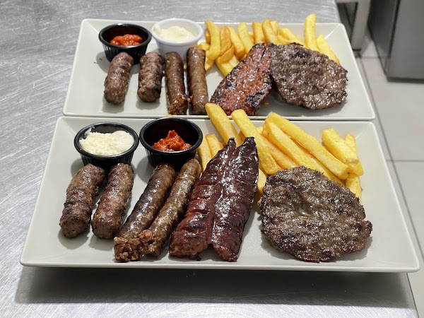 Fisi Restaurant - Traditional Food 5