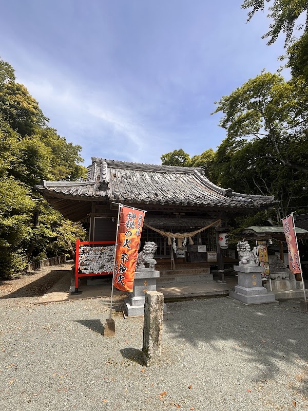 Einoo Tsurugi Shrine 4