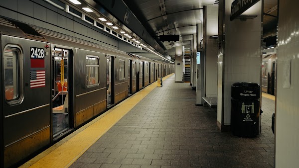 South Ferry 5