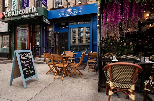 Caledonia Bar