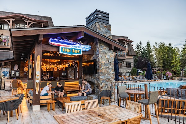 Tiki Bar 1