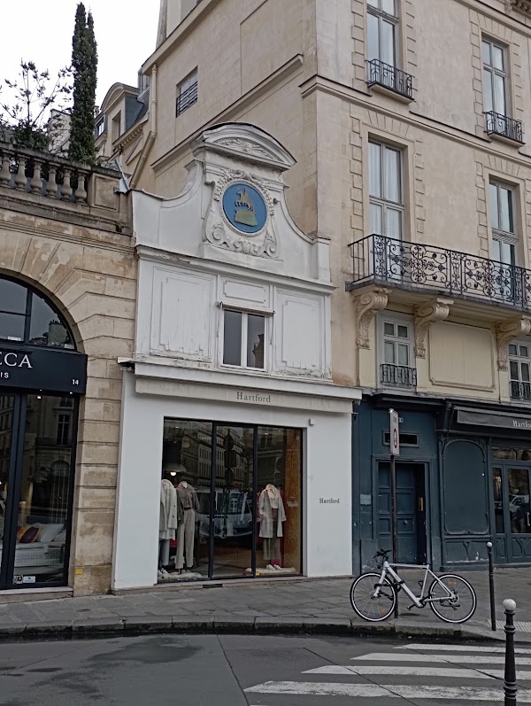 Place des Victoires 4