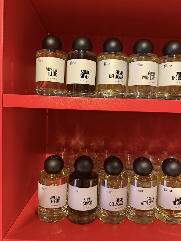 Flâner Fragrances 4