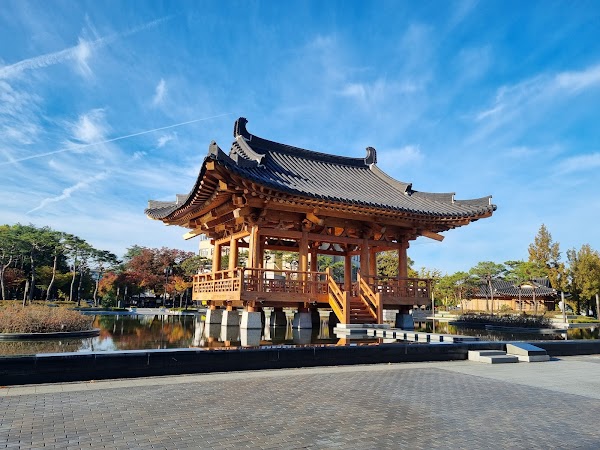 Munhoeru Pavilion