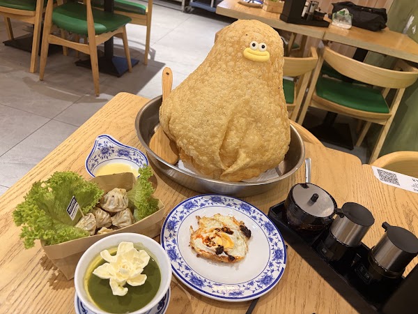 Hai Kee Fried Beef Bun 4