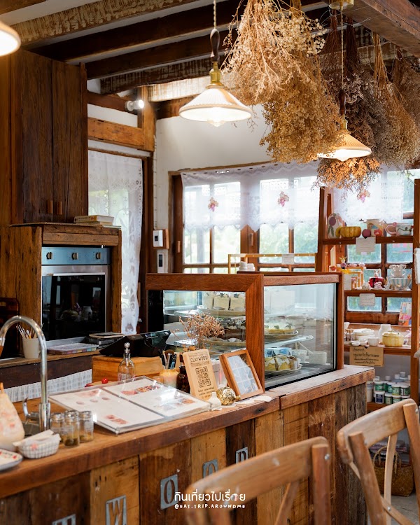 CLAY WOOD Studio 4