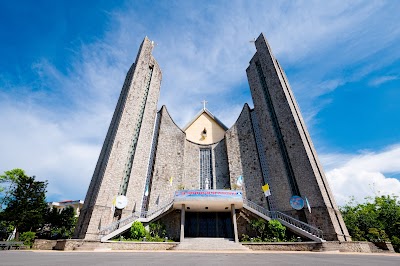 Huế Archdiocese Cathedral | Phủ Cam Church