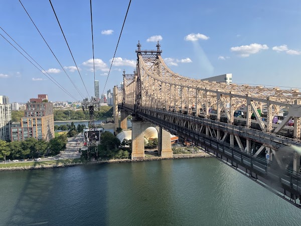 Roosevelt Island Tramway 1
