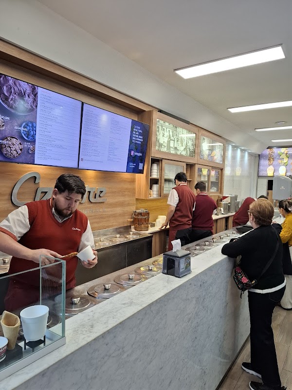 Cadore Gelato Artigianale 2