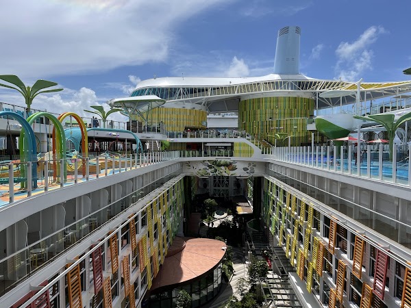 Icon of the Seas 4