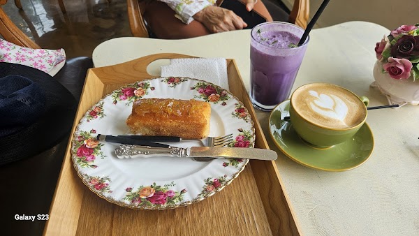 Cafe Whiterock 4