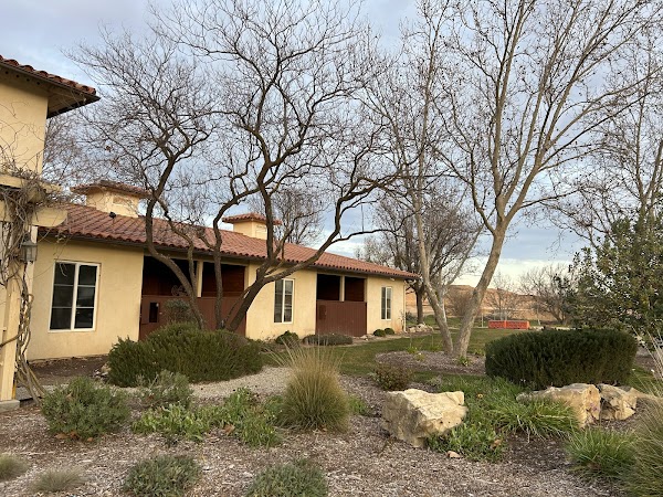 River Oaks Hot Springs Spa 3