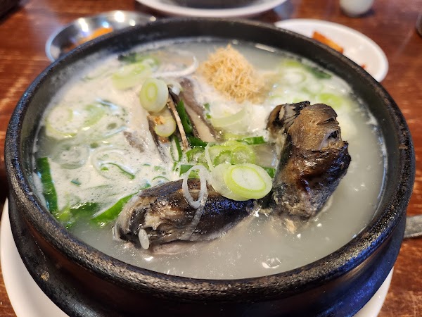 Bonjuk&Bibimbap Hoehyeon Station 3
