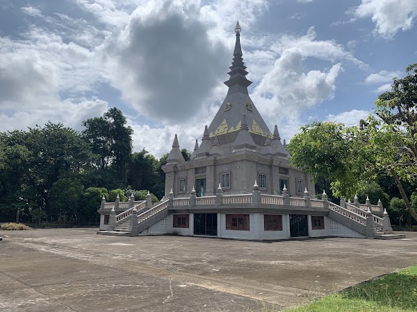 Wat Tham Pha Pu 4