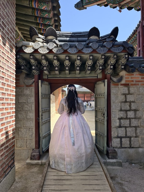 한복남 프리미엄점 Hanboknam premium hanbok rental shop 5