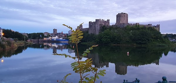 Pembroke 1