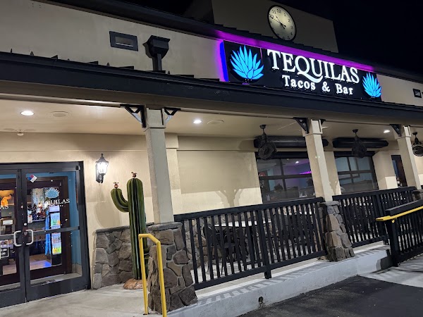 Tequilas Tacos & Bar 1