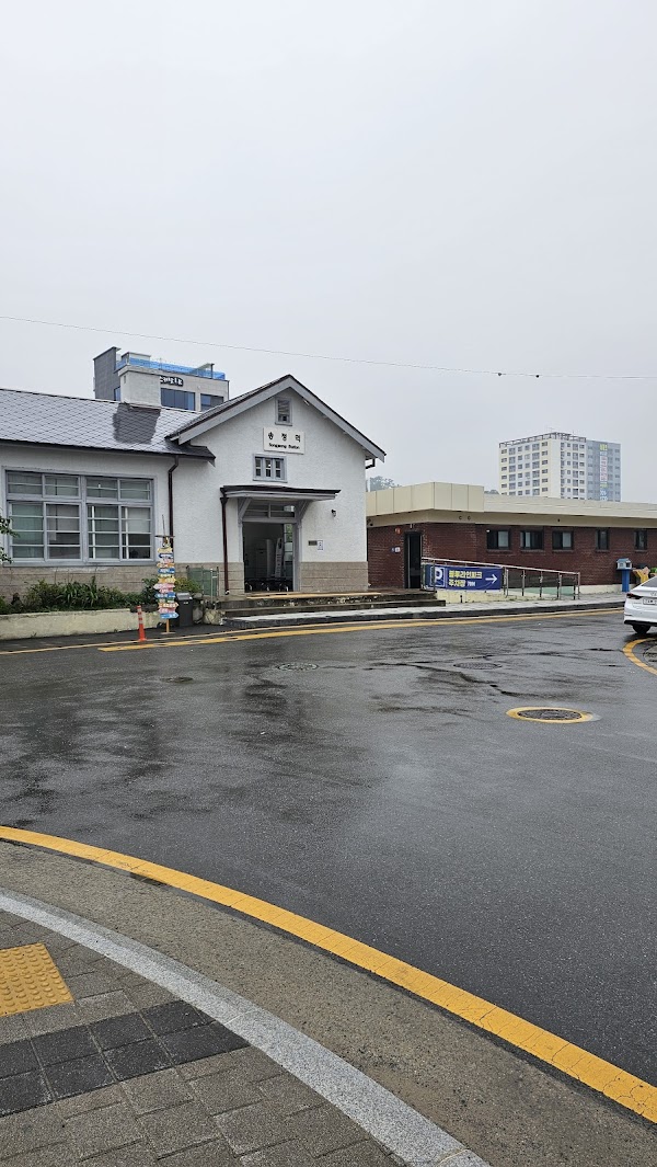 Haeundae Blueline Park - Songjeong Station 3