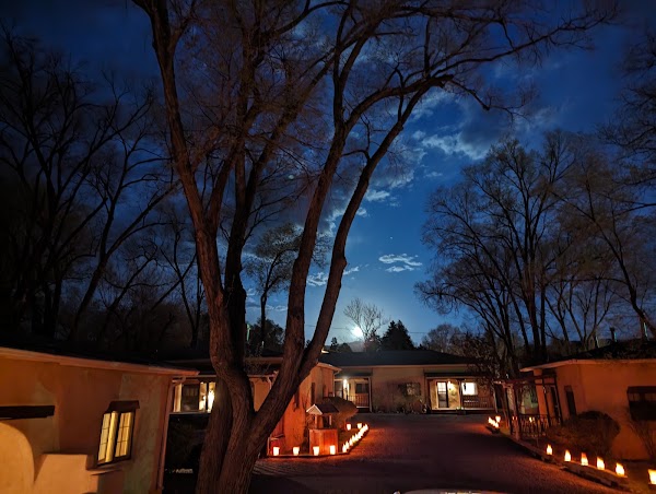 Taos Lodging 3