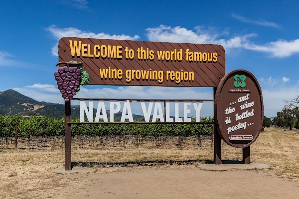 Welcome to Napa Valley Sign (South)