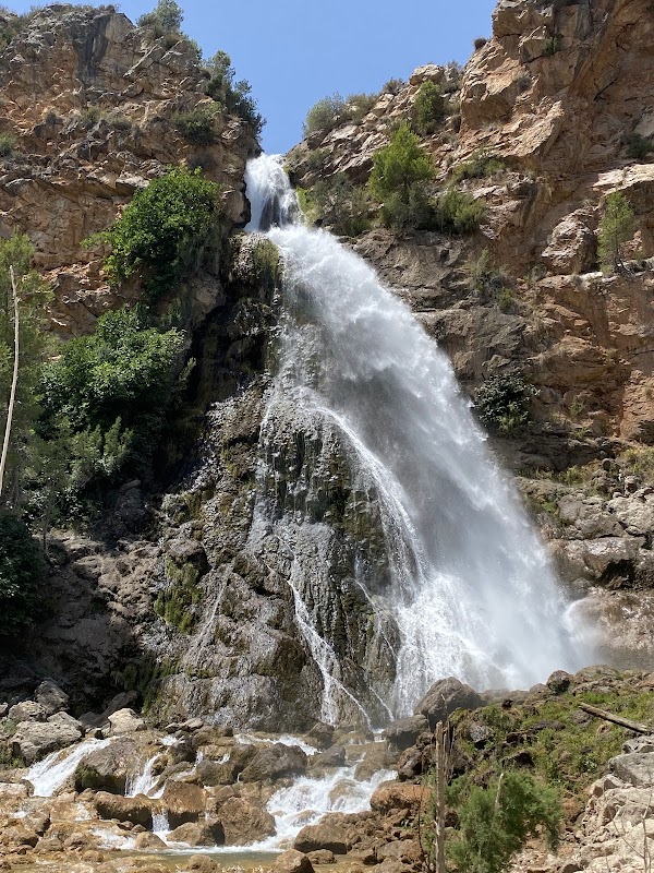 Cascada Domeño