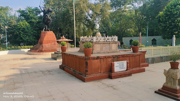 Rani Laxmi Bai Samadhi Sthal Gwalior