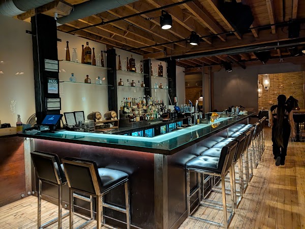 Cibo Wine Bar King West 3