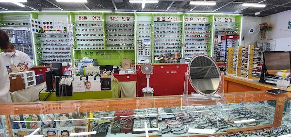 Namdaemun Jungang Shopping Mall 5