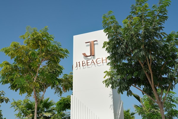J1 Beach 4