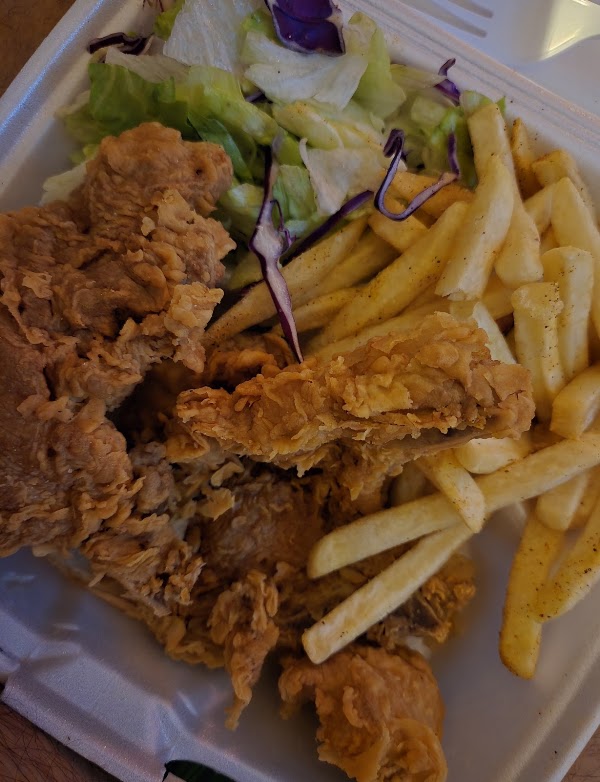 Bertha's Place Bar & Restaurant 4