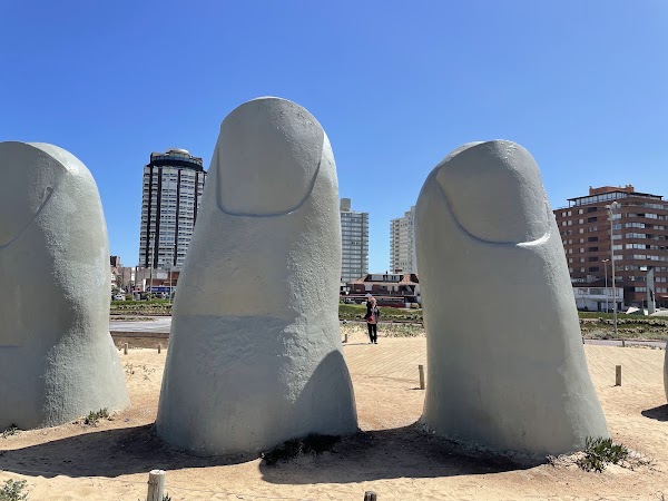 The Fingers of Punta del Este 5