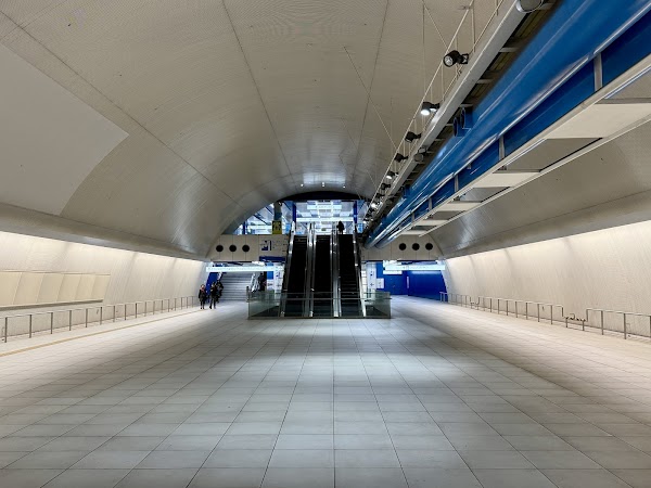 Minatomirai Station 5